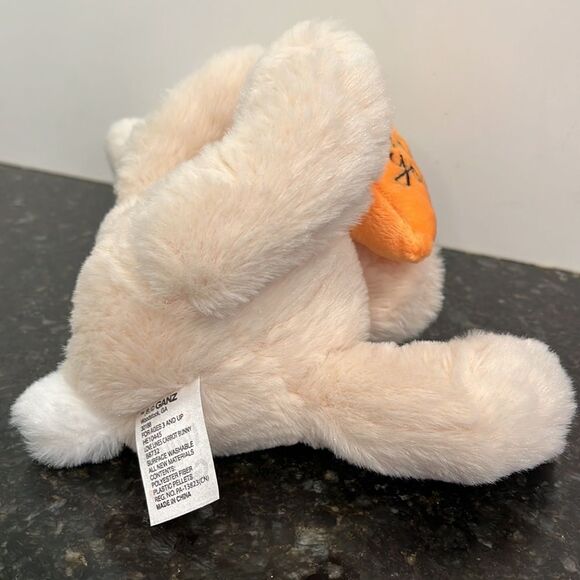 Ganz Bunny with Carrot. Get Your Hands on a Ganz. Size 10” - Picture 7 of 9